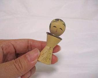 木製 こけし 日本伝統 4.7 インチ ヴィンテージ 日本の伝統的な木製こけし人形 1680 - Etsy 日本