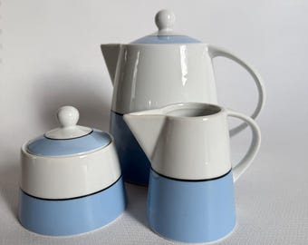Soft Blue Vintage Tea Set – Teapot, Creamer & Sugar Bowl – Minimalist Scandinavian Kitchen Style