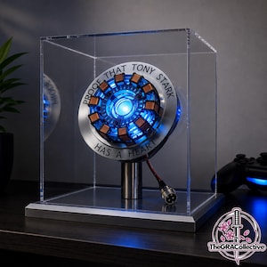 Tony Stark Heart Arc Reactor LED-lampa MK1 Samlarlampa Glödande Reactor Core Skrivbordsdekoration Superhjälte Rumslampa SciFi-modell