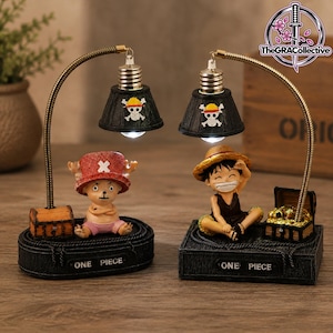 Lampada da notte One Piece Luffy Chopper, lampada da scrivania anime, figura di pirata, luce LED da comodino, decorazione per la stanza manga, decorazione per la scrivania da gioco, personaggio da collezione