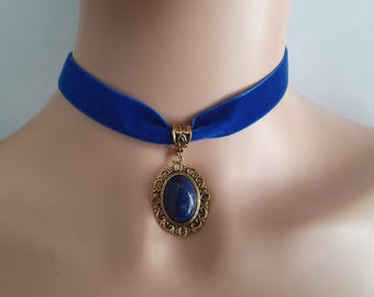 Royal blue velvet lapis lazuli cameo pendant choker