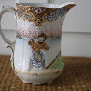 Chinoiserie vase, signed Moriage pitcher, Satsuma vase