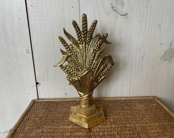 cast metal doorstop, wheat sheaf doorstop, gold wheat sheaf doorstop, vintage sheaf doorstop, bookend, cast metal bookend, brass bookend