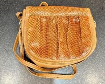 Ronora Genuine Leather Crossbody Handbag