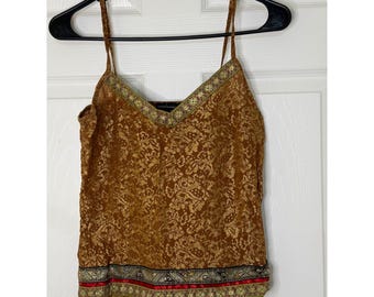 Camisola Moda International para mujer, talla pequeña, color cobre dorado, estilo boho con cuentas y damasco.