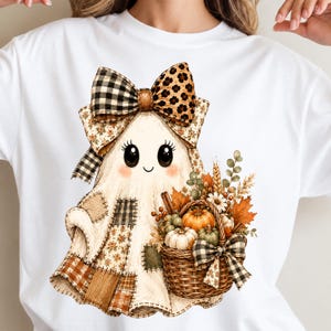 Patchwork-spöke PNG, spöke PNG, Halloween PNG, blommigt spöke PNG, rutigt spöke PNG, sött spöke PNG, preppy Halloween, läskig säsong