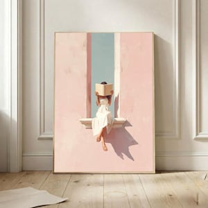 Könnte beinhalten: Gerahmter Kunstdruck zeigt eine Person in einem weißen Kleid, die ein Buch liest und auf einem Sims sitzt. Der Hintergrund ist eine rosa Wand mit einem blauen Streifen. Das Kunstwerk hat einen weichen, malerischen Stil mit Fokus auf Licht und Schatten.