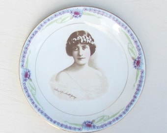 Antique portrait plate with silent movie star Clara Kimball Young