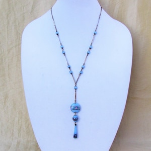 Vintage flapper necklace, 1920&#39;s sautoir with blue and pink lampwork beads