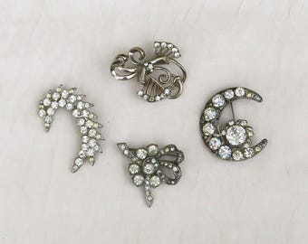 Lot of 4 vintage rhinestone brooches