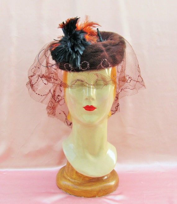 1940\'s Gene Doris NY Mink hat with veil Gene Doris NY | Accessories | 94s Gene Doris Ny Mink Hat  main image 2