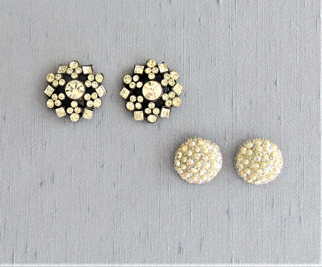 2 Pairs of Vintage Rhinestone Buttons - Etsy