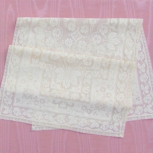 Vintage lace dresser scarf or table runner