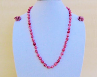 Vintage pink glass bead necklace and earrings, long necklace with pink and white swirled glass irregular shaped beads + clip earrings