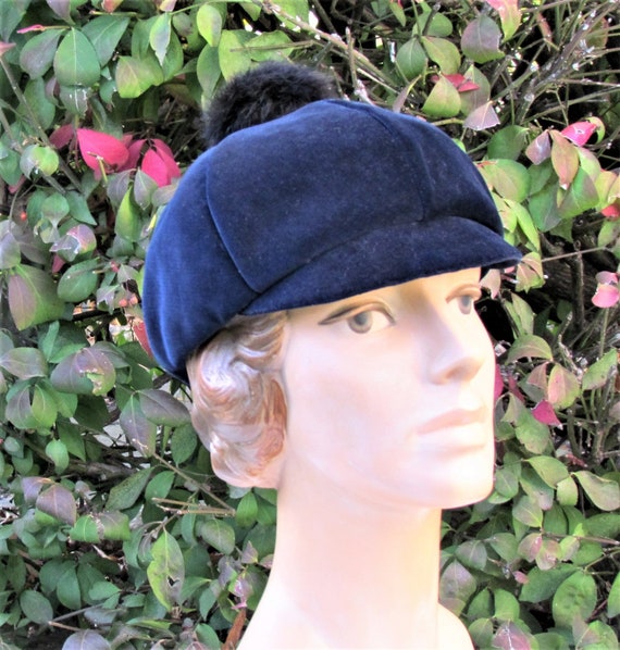 Vintage navy blue velvet cap with black fur pom po