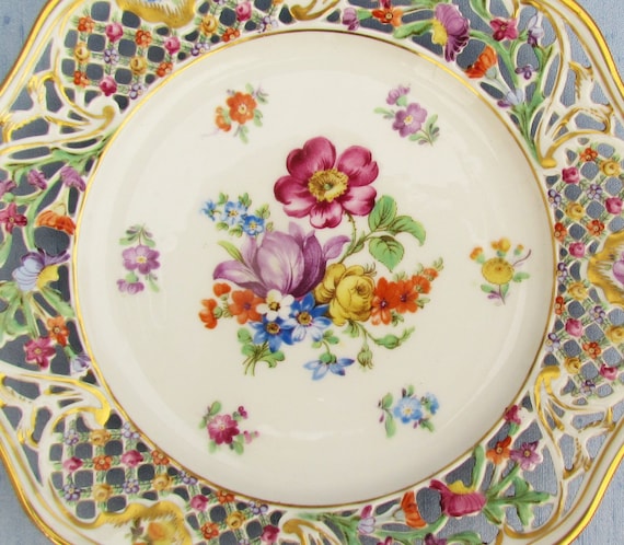 Schumann Bavaria Dresden-style Reticulated Plate, 