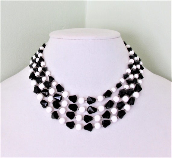 1950's 4 strand black and white bead necklace Gem