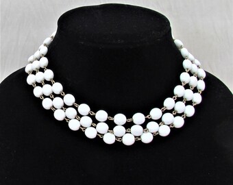 Vintage Reinad 3 strand white glass bead necklace, summer jewelry
