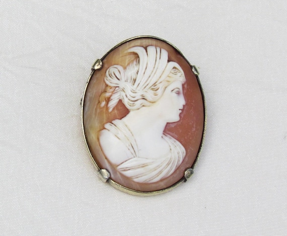Early 1900s cameo - Gem