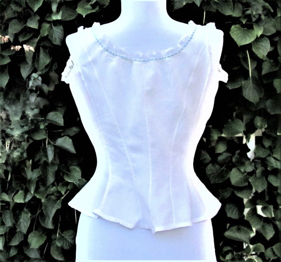 Antique white lawn and lace corset cover, early 1… - image 5