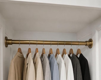 Barra de latón moderna y resistente para colgar ropa, barra de armario dorada, organizador de armario minimalista.