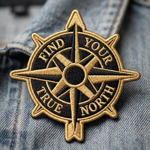 Vind je ware noorden-patch, kompas geborduurde badge, nautisch opstrijkembleem, inspirerend reiscadeau, motiverende gezegden jas sticker