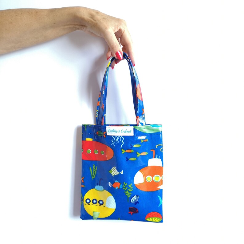 small oilcloth tote bags