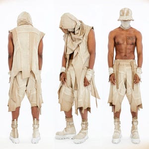 アバンギャルドなドレープトップ、フード付きデザートトップ、ポスト黙示録風の服、バーニングマン風の衣装、ユニセックスストリートウェア、未来的なファッション