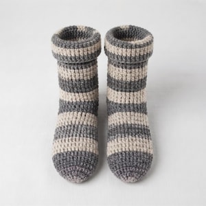 Crochet Slipper Socks Pattern, Easy Slipper Boots PDF, Beginner Cozy Family Booties, Fold-over Cuff Socks, All Sizes Kids to Adults