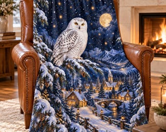 Sneeuwuil Winternacht Fluweel Microfiber Deken, Maanverlicht Dorp, Besneeuwde Dennen, 3 Maten
