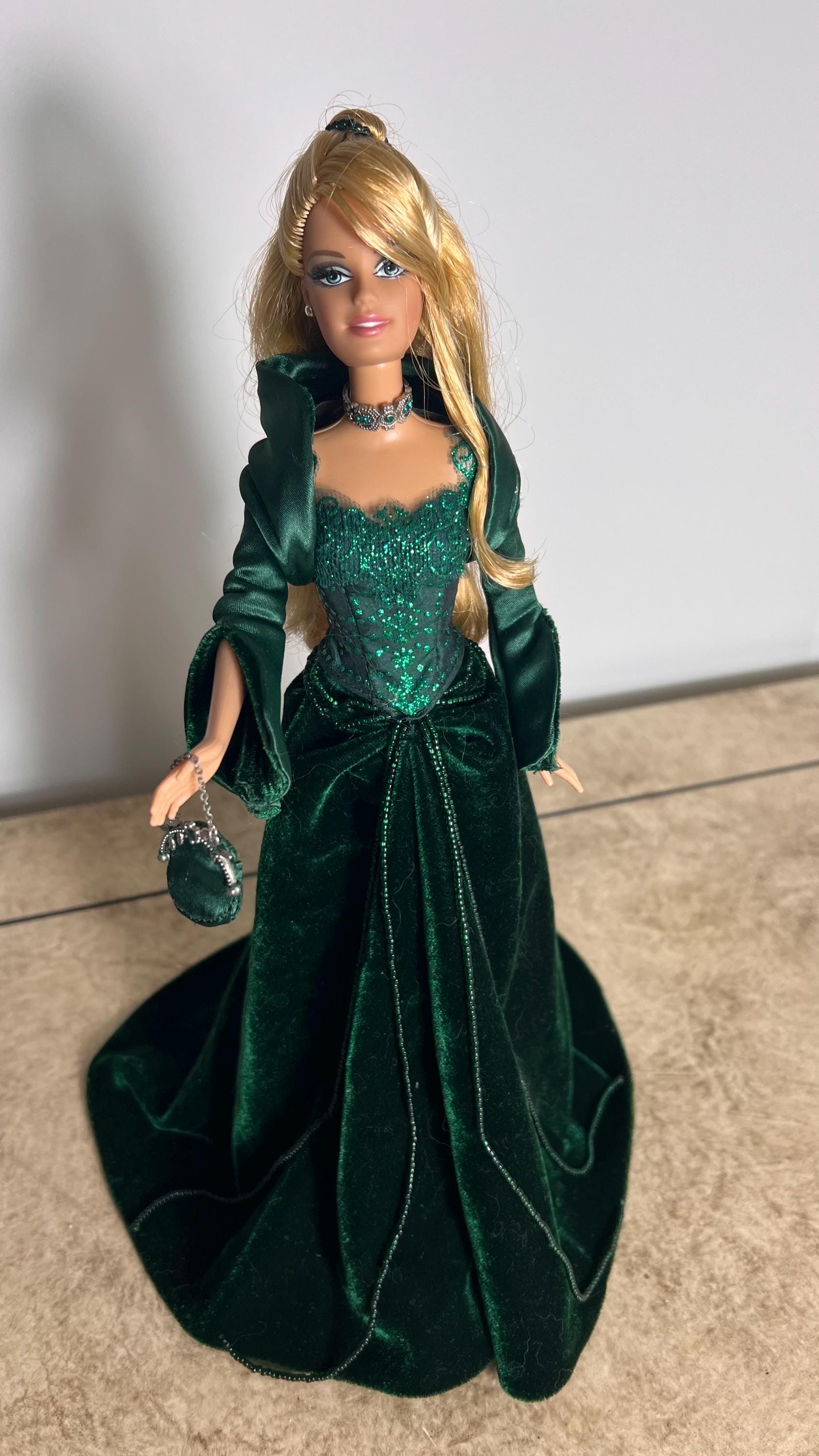 2004 holiday barbie - Etsy 日本