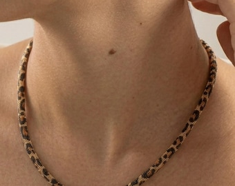 Leopard Print Snake Chain Necklace - Punk Style, Fashionable Jewelry