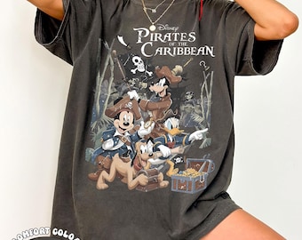 Camiseta vintage Mickey Pirates Comfort Colors, camiseta retro Yo Ho A Pirates Life Ride, regalo para el viaje familiar Disney Cruise Night 2026 2026