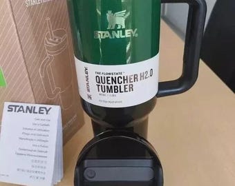 Stanley Wicked x Target Elphaba 40oz H2.0 Flowstate Quencher Tumbler