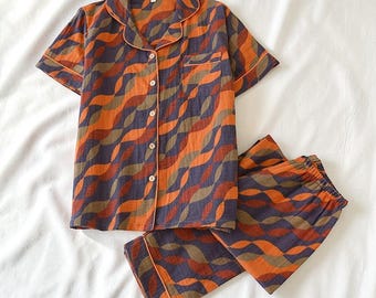 Conjunto de pijama de algodón muselina para mujer, pijama floral retro, ropa de estar por casa con estética vintage, pijama suave y transpirable, conjunto de pijama de corte holgado.