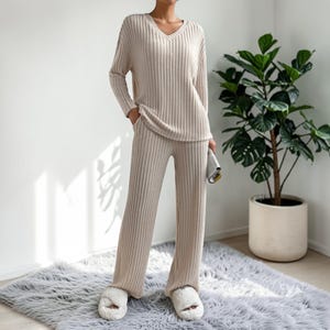 Ribbed Knit Lounge Set Women, Cozy Two Piece Pajama Set, Soft Long Sleeve Top & Pants, Minimal Aesthetic Loungewear, Comfy Home Outfit