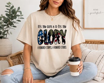 Camiseta del Día de los Caídos / Camiseta patriótica para veteranos / Camiseta militar con la bandera estadounidense / Es la valentía y es la gloria / Regalo del 4 de julio en EE. UU.