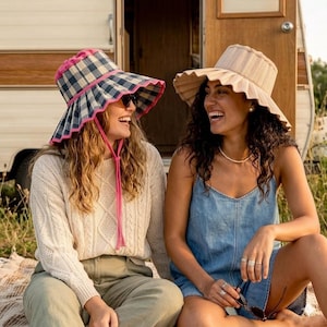 Pleated Straw Hat - Etsy Canada display picture 1