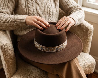 Brown Wool Felt Fedora, 9.5cm Wide Brim Hat for Women, Flat Top Boater, British Church Hat, Jazz Fedora with Geometric Band, Fall Winter