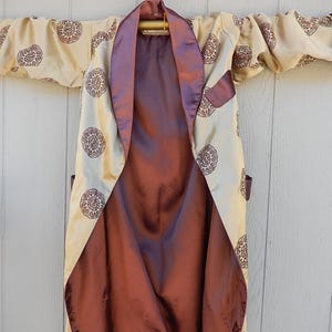 vintage chinese silk dressing gown Vintage Chinese Silk Dressing Gown, hand embroidery, med
