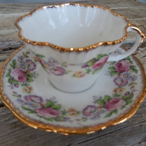 Salisburg Cup & Saucer - English Fine China - English Cup and Saucer - Display China - Salisburg Crown China - Tea Party China