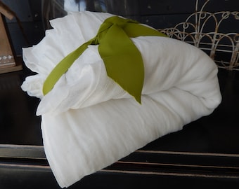 Organic Cheesecloth Fabric - 15 Yards of Cheesecloth - Cheesecloth for Straining/Cheesemaking/Baking/Weddings/Crafts/Photo Props/Projects