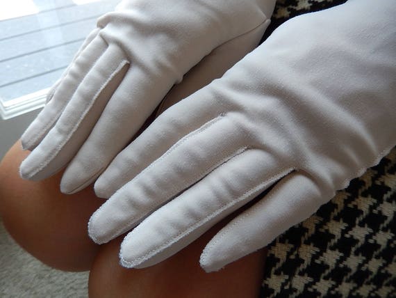 Vintage Beige Gloves - Mid Length Gloves - Evenin… - image 4