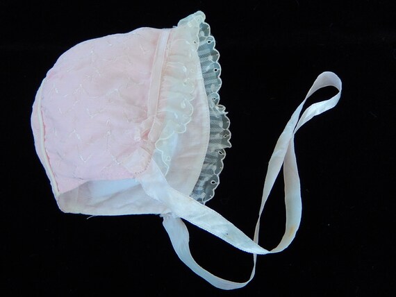 Baby Bonnet Vintage - Pink Baby Girl Bonnet - Lace Trimmed Baby Bonnet - Embroidered Fabric Bonnet - Baby Hat - Newborn Bonnet