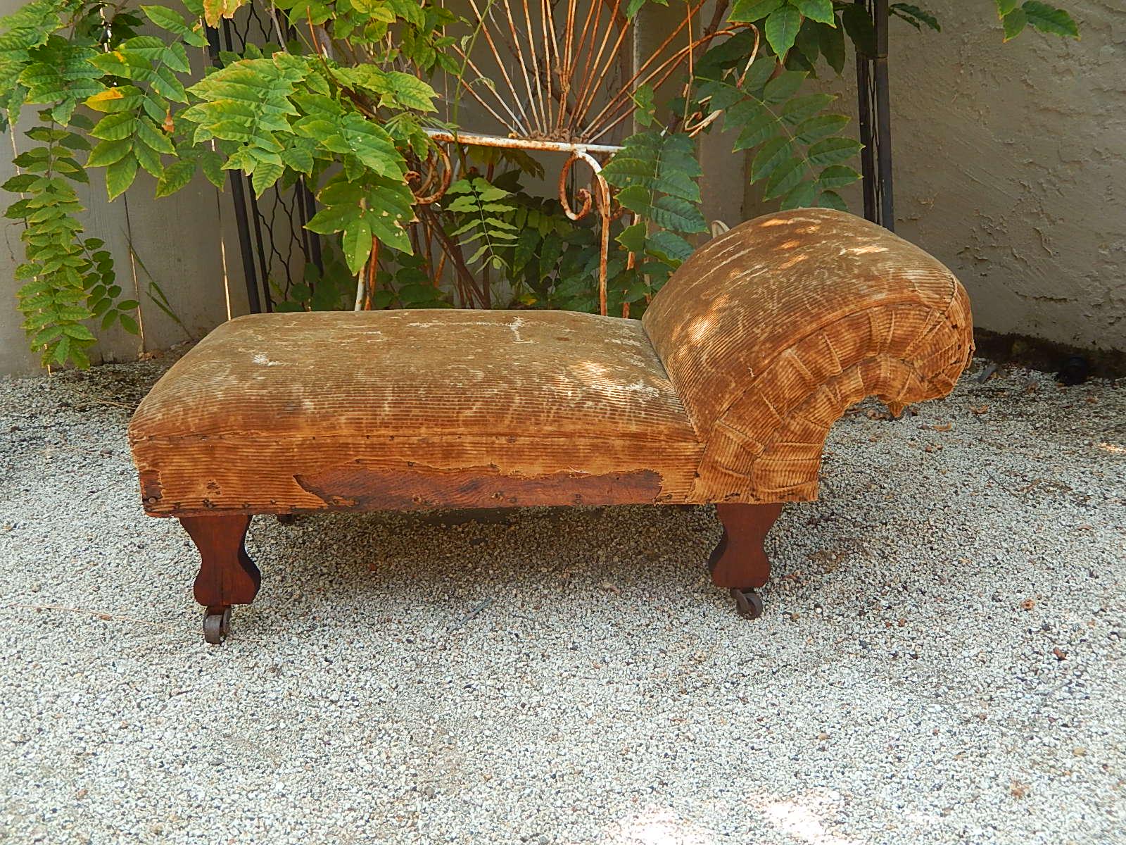 Antique Salesmen's Sample Chaise Lounge Doll Fainting Couch