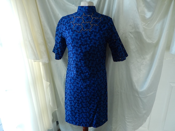 Vintage 1960s Dress - Bright Blue Mod Dress - Lac… - image 10