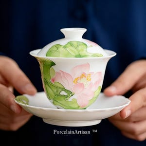 Gaiwan lotus fait main | Bol de cérémonie du thé en porcelaine peinte à la main | Théière Gong Fu de Jingdezhen | Cadeau unique pour les amateurs de thé