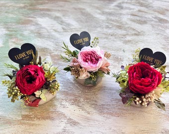 Preserved Rose Arrangement | "I Love You" Message, Ceramic Pot, Lasting Floral Gift