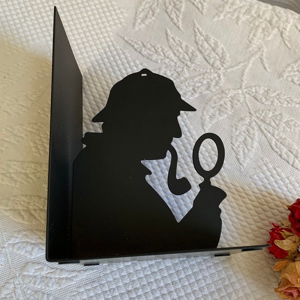 Vintage Cast Iron Sherlock Holmes Silhouette Bookend. Great Office or Bedroom Detective Bookend. Rubber Corner Pads on Bottom.