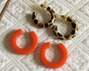 Vintage Plastic Red  Open Hoops on Stud Earrings.  2 Pair of Stud Earrings, Molded Leopard Open Hoop Earrings.